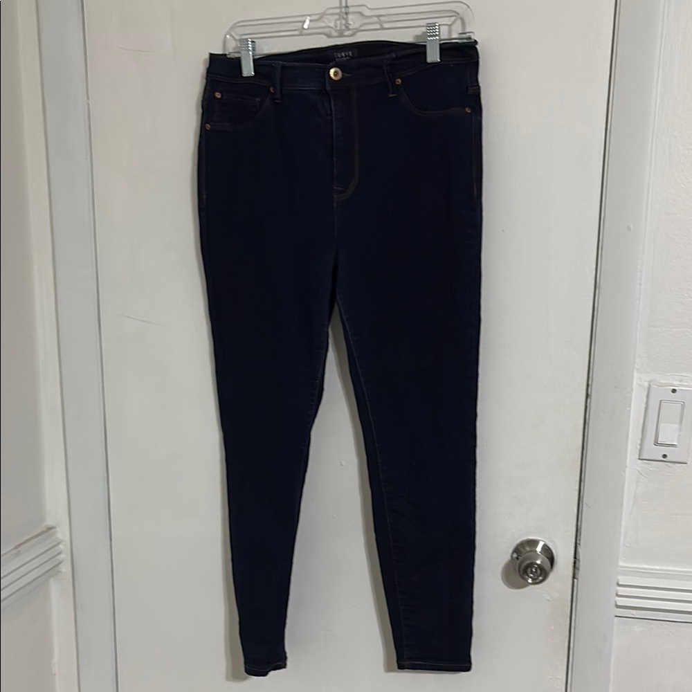Women's Dark Blue Jeans